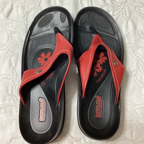 Aerosoft Shoes - Aerosoft Red Sandal